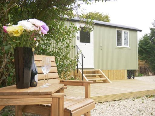 Wolstonbury Getaway Villa Hassocks ภายนอก รูปภาพ